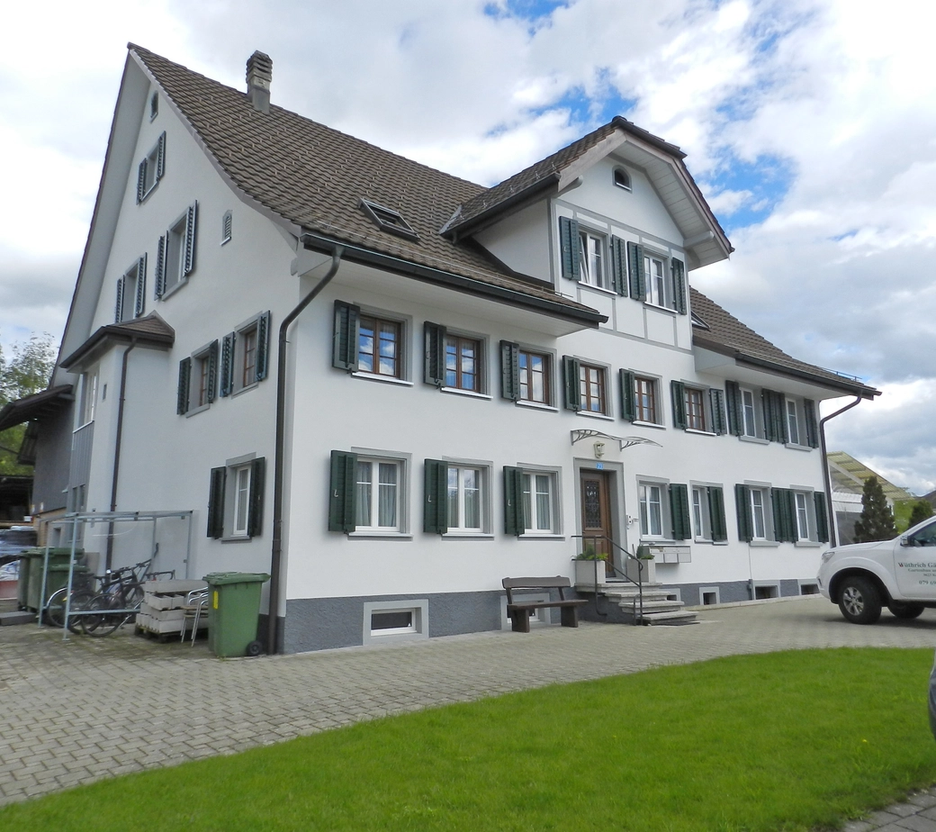 Rustikal und doch lichtdurchflutet
