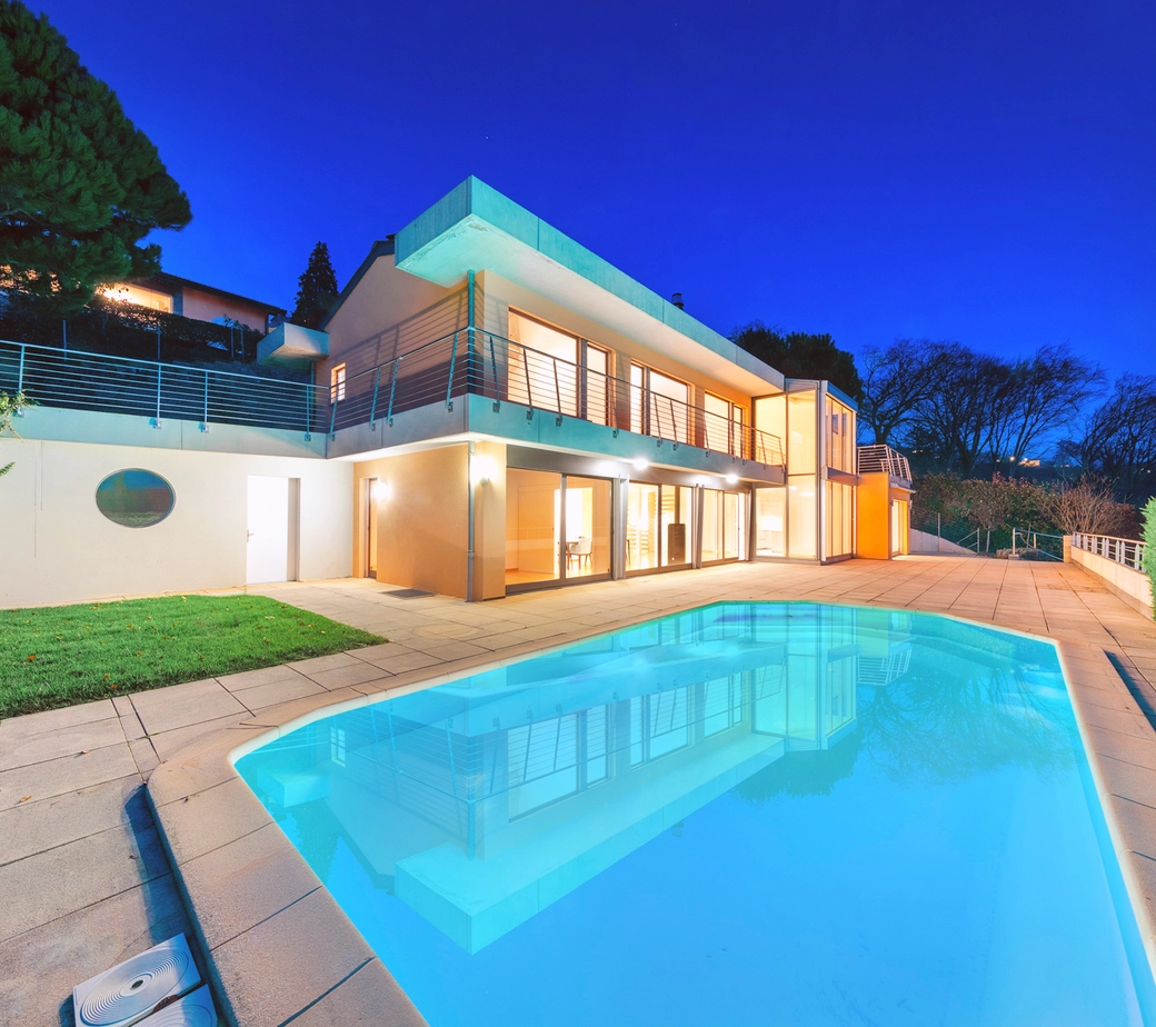 Villa familiale avec piscine, vue lac et Alpes