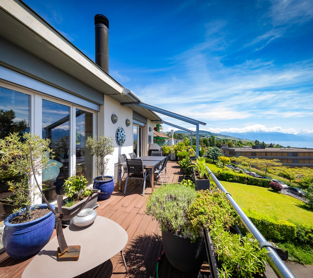 Penthouse 8 pièces, vue panoramique, calme, avec studio indépendant