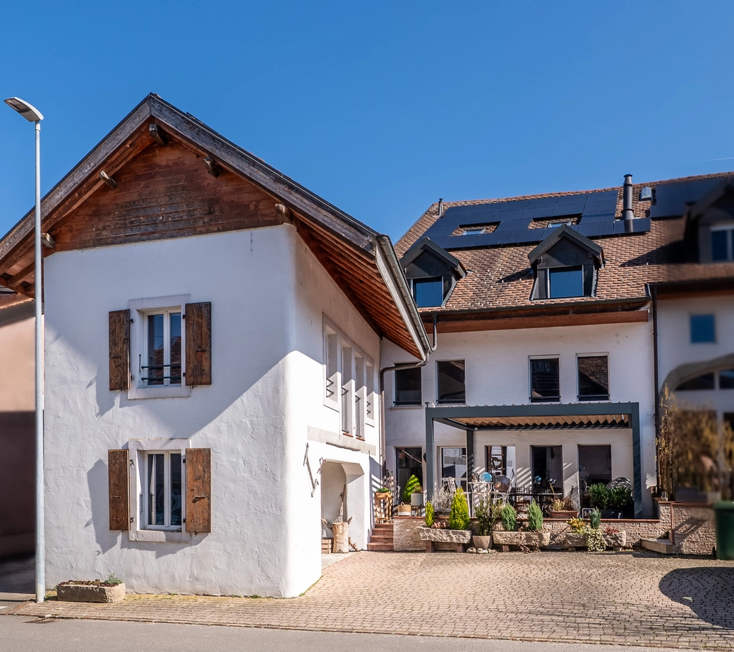 Maison de village d'environ 180 m2 à Valeyres-sous-Ursins