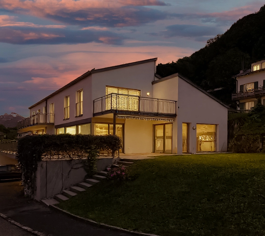 Luxueuse villa d'architecte avec vue imprenable à 180° sur le Lac Léman !