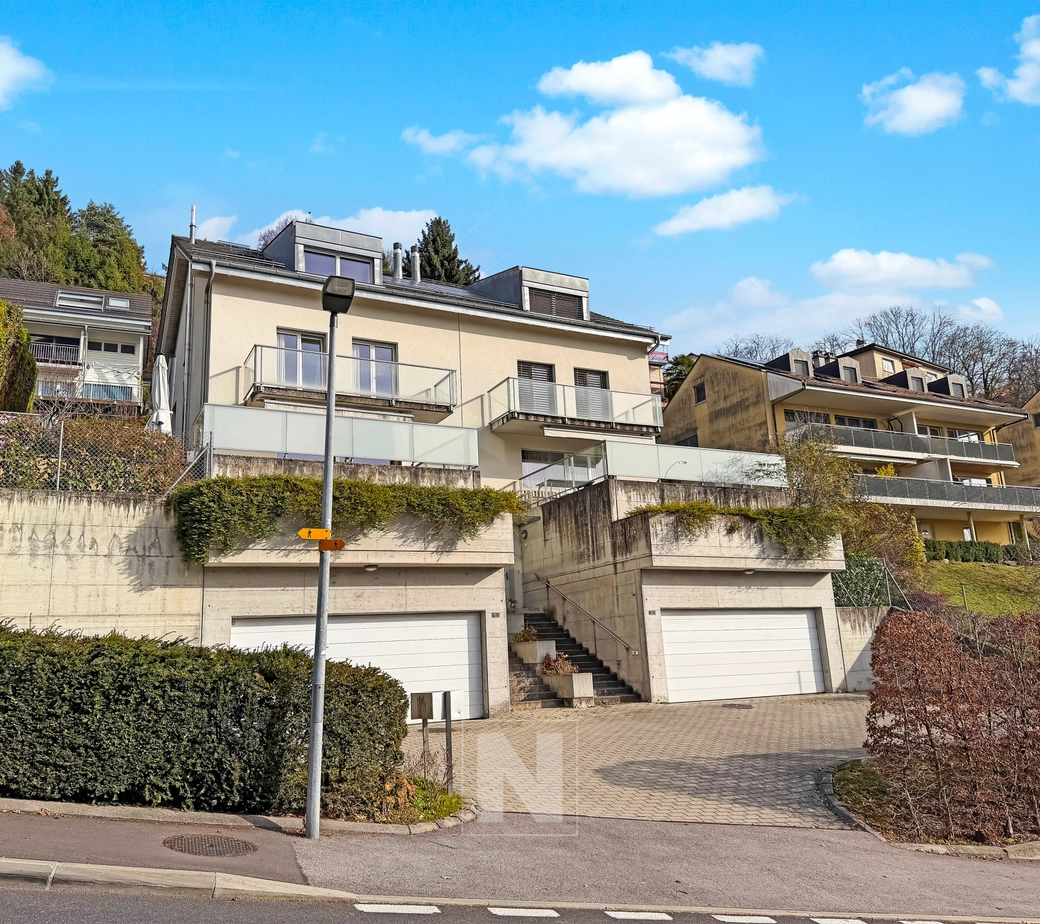 Exclusivité - Villa mitoyenne moderne à Belmont-sur-Lausanne