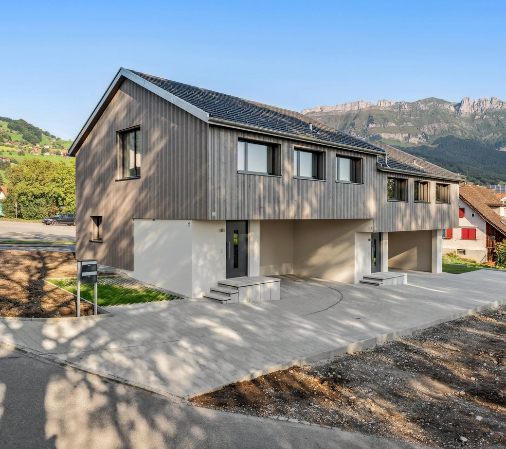 Doppeleinfamilienhaus