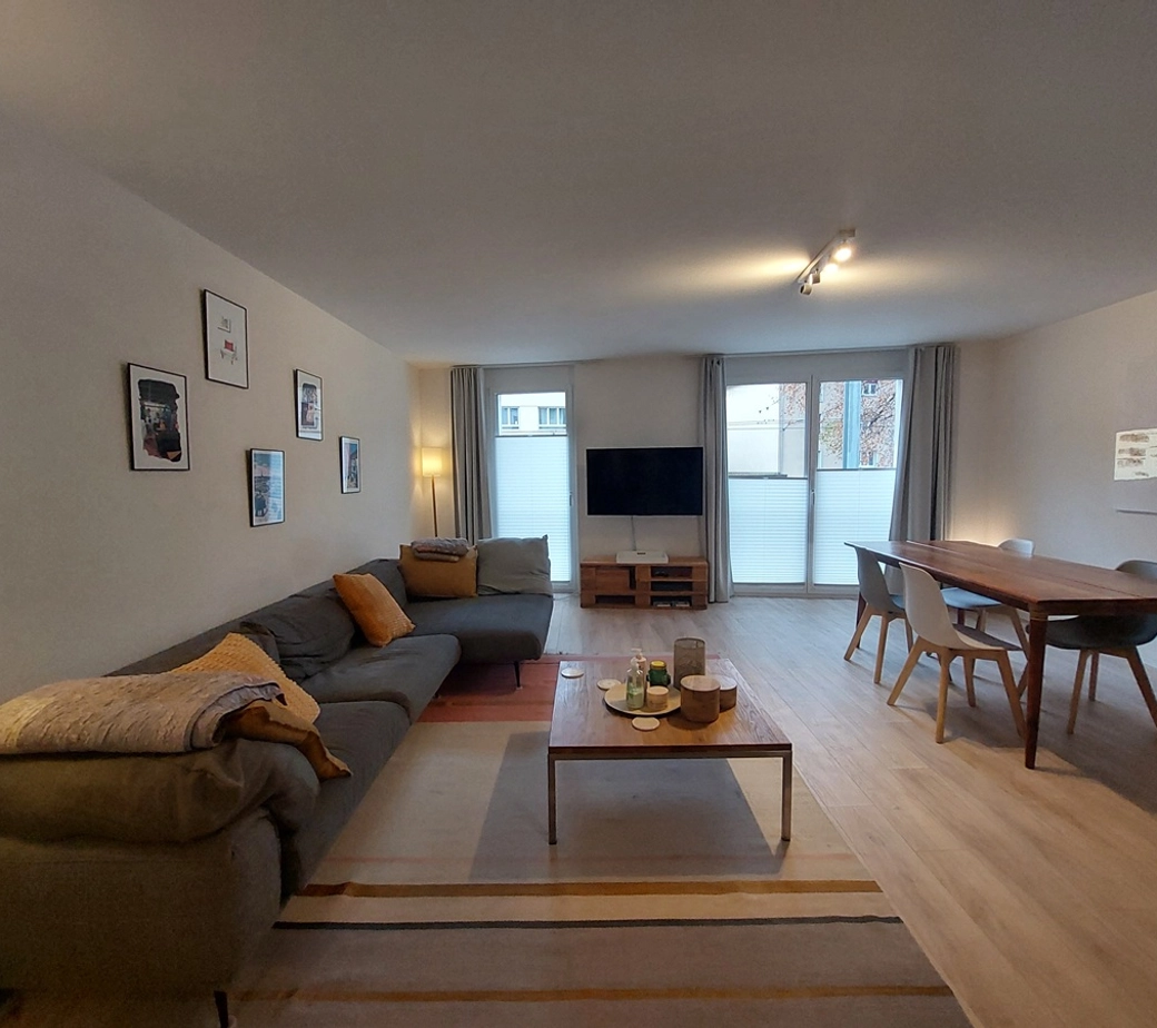 Appartement contemporain de 3,5 pièces avec terrasse et garage