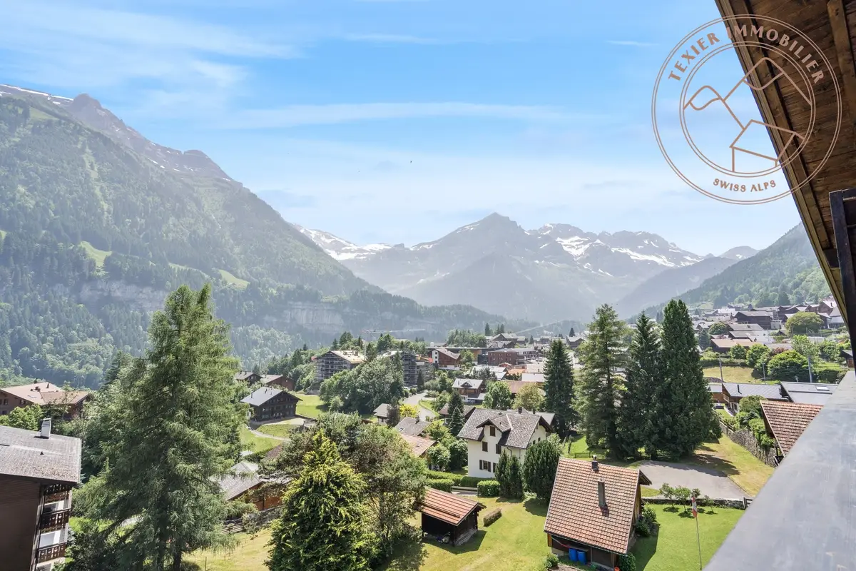 Magnifique attique avec vue panoramique à Champéry