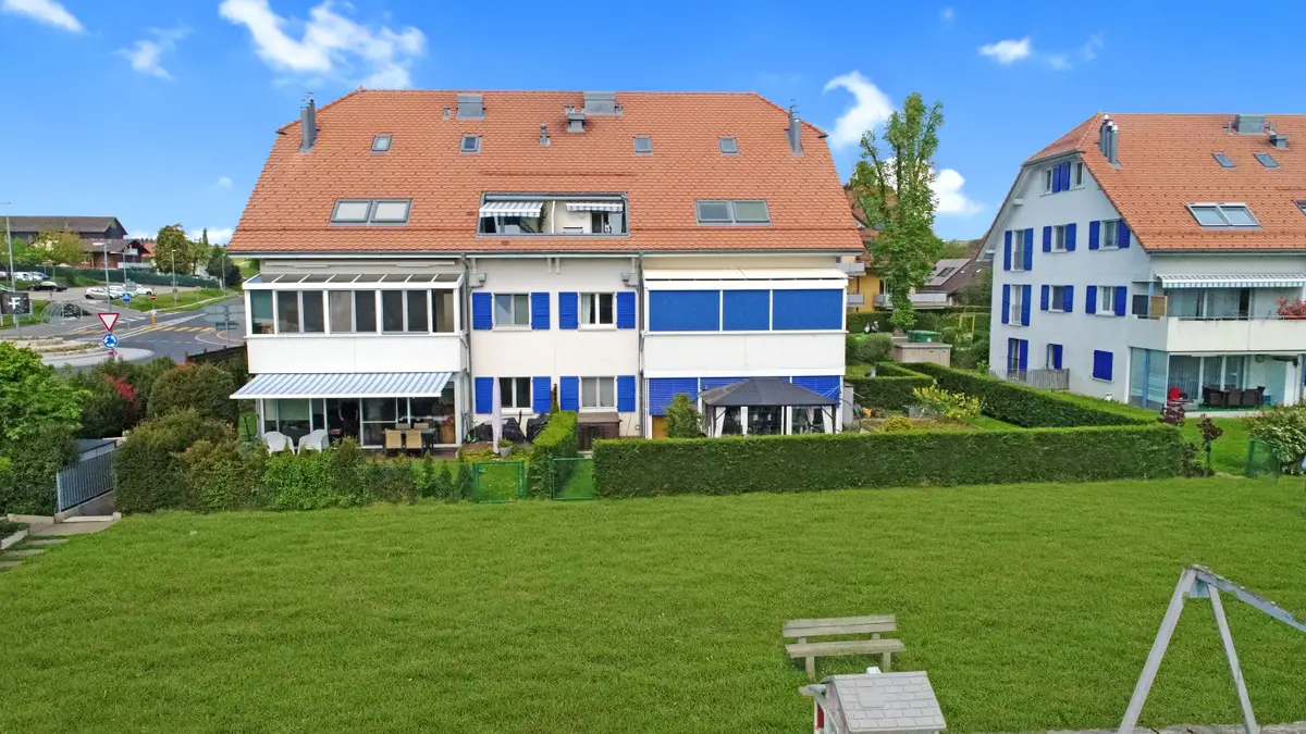 Spacieux et lumineux 4.5 pièces au rez-de-chaussée avec jardin privé