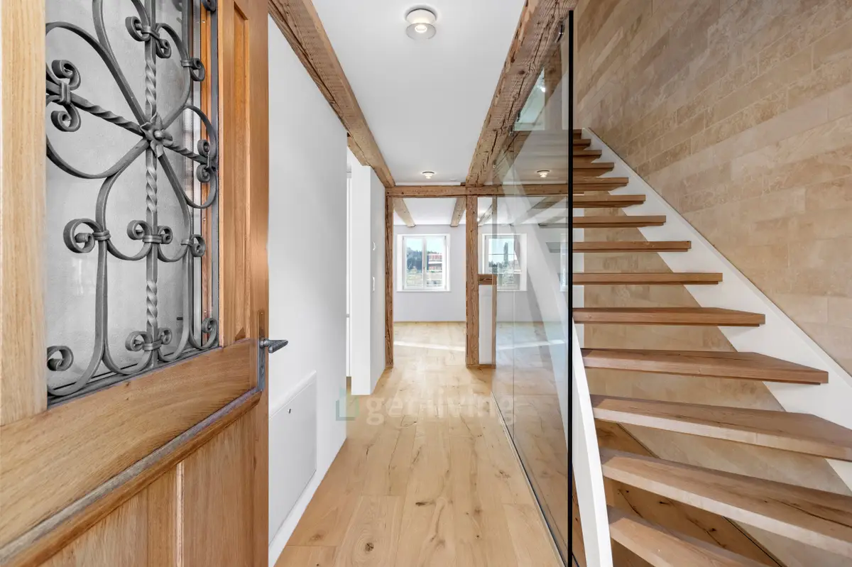 TOP-SANIERTES REIHENECKHAUS  FÜR NATUR UND KOMFORTLIEBHABER