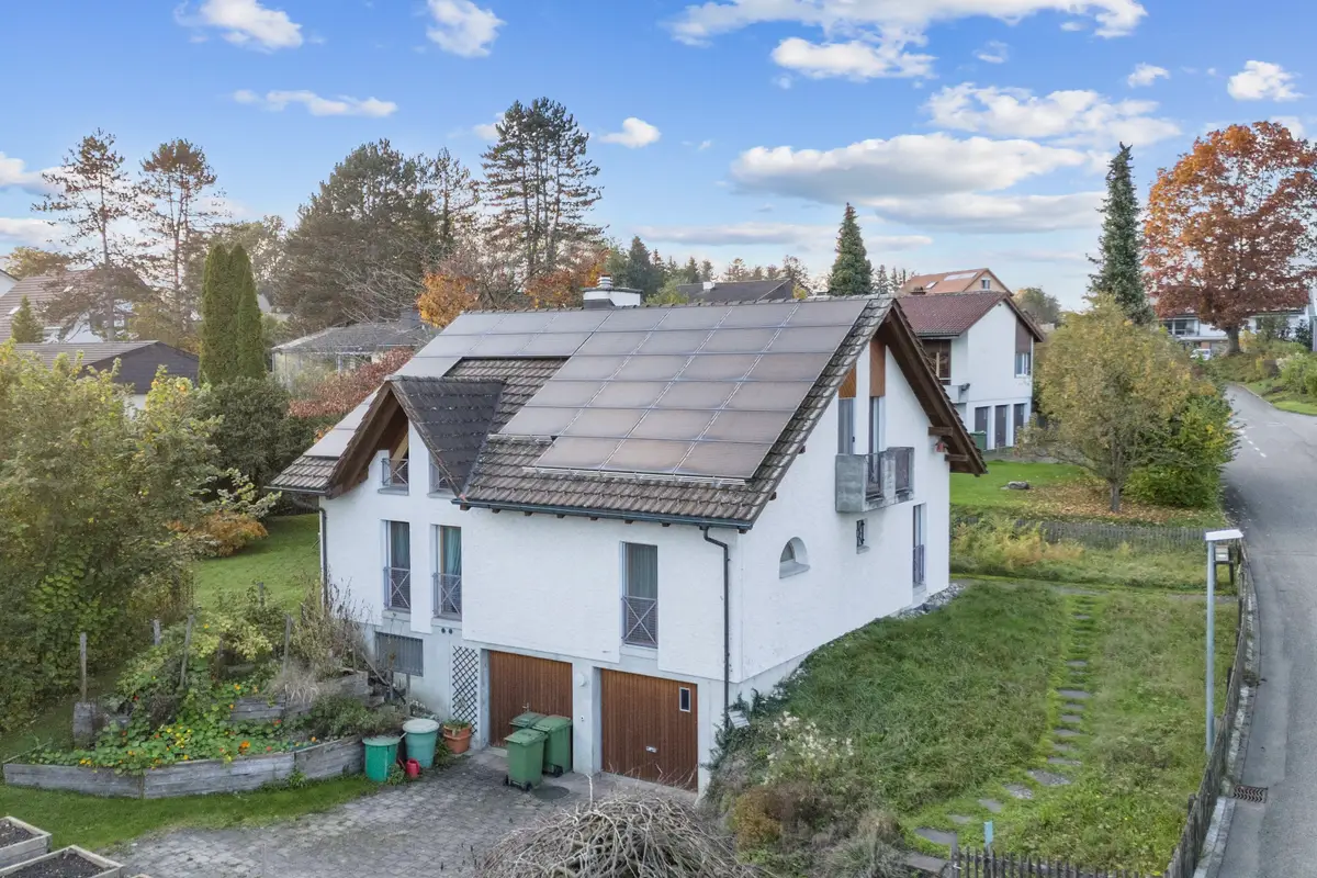 6.5-Zimmer Bijou im Winterschlaf