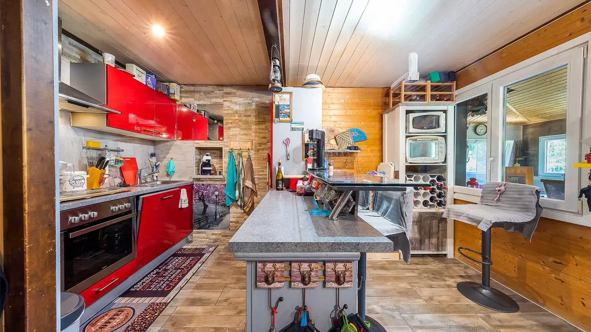 Joli Chalet à potentiel!