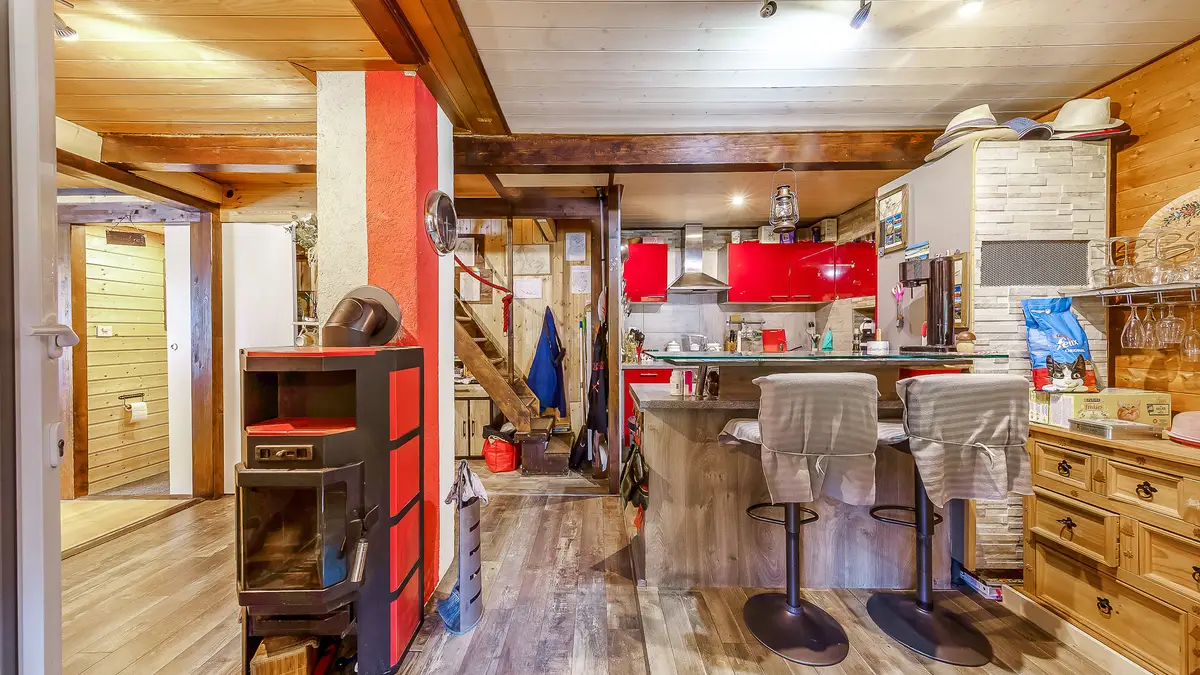 Joli Chalet à potentiel!