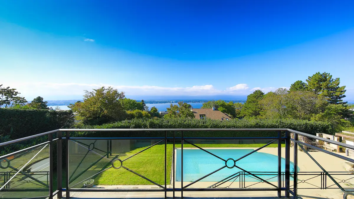Demeure de prestige avec vue sur le lac
