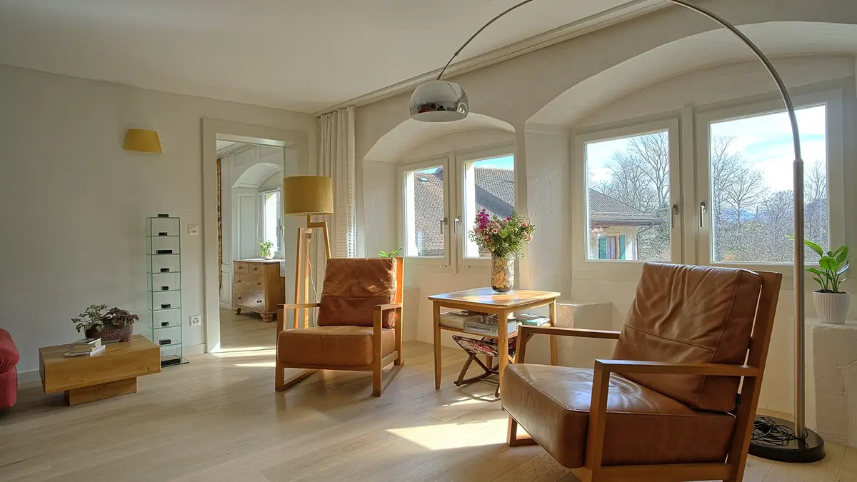 Immeuble historique entièrement rénové comprenant 3 appartements