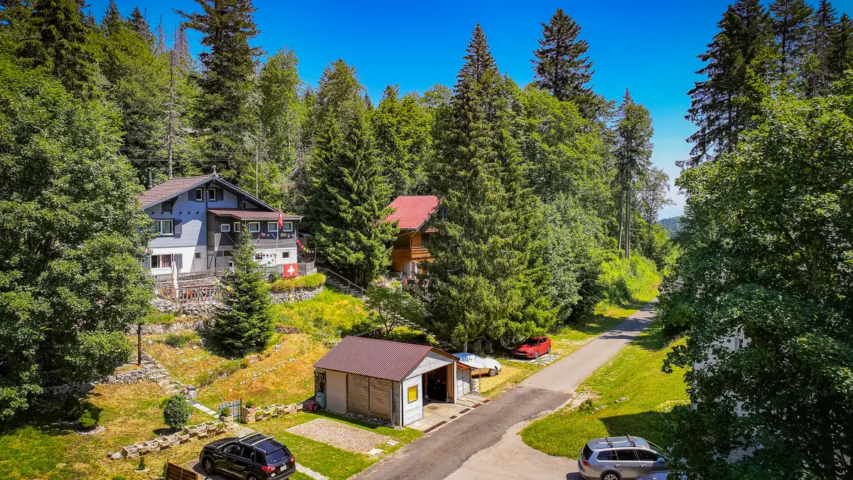 Joli Chalet à potentiel!