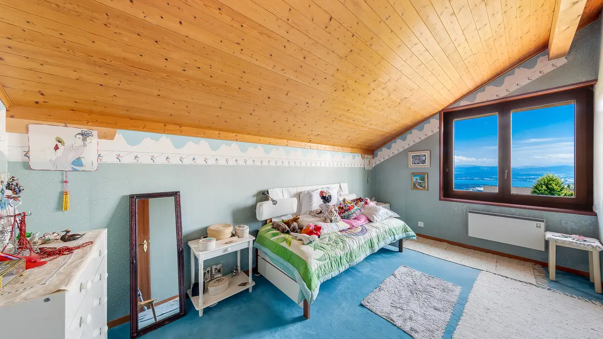 Jolie Maison à Arzier-Le Muids avec échappées sur le lac!