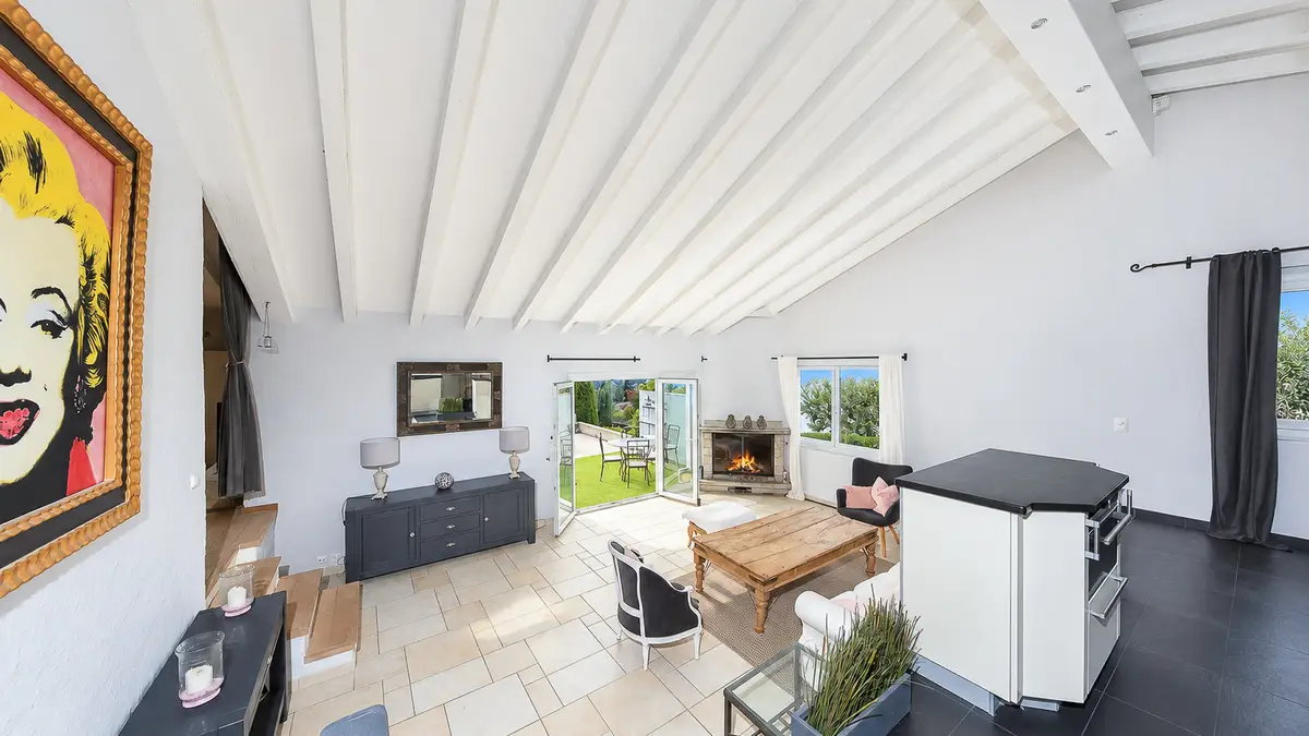 Superbe villa avec panorama sur le Léman, les Alpes et le Mont-Blanc