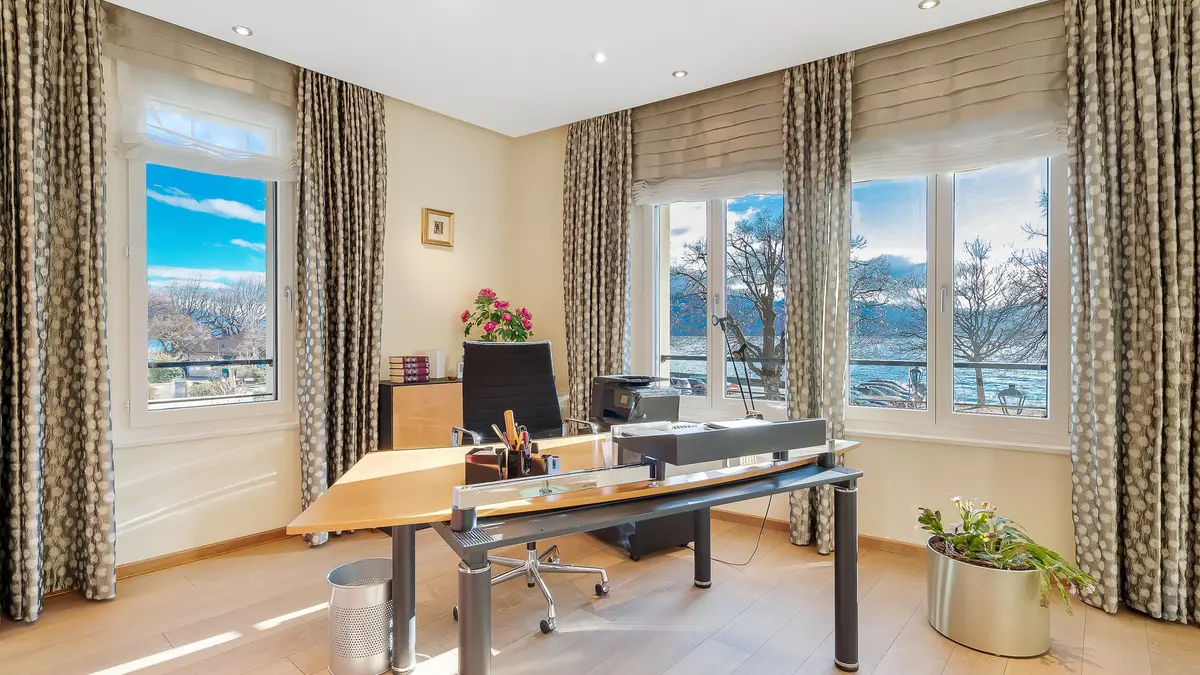 Appartement de prestige face au lac au cœur de Lutry