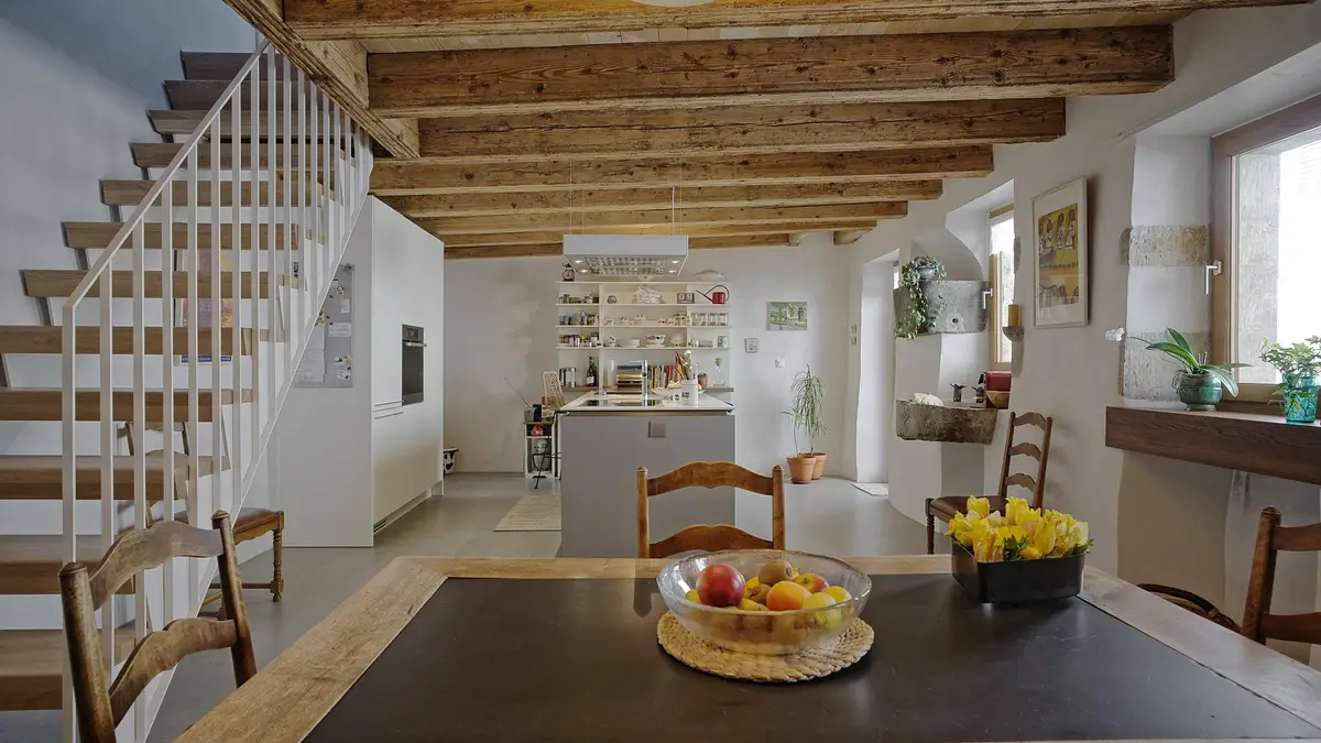 Immeuble historique entièrement rénové comprenant 3 appartements