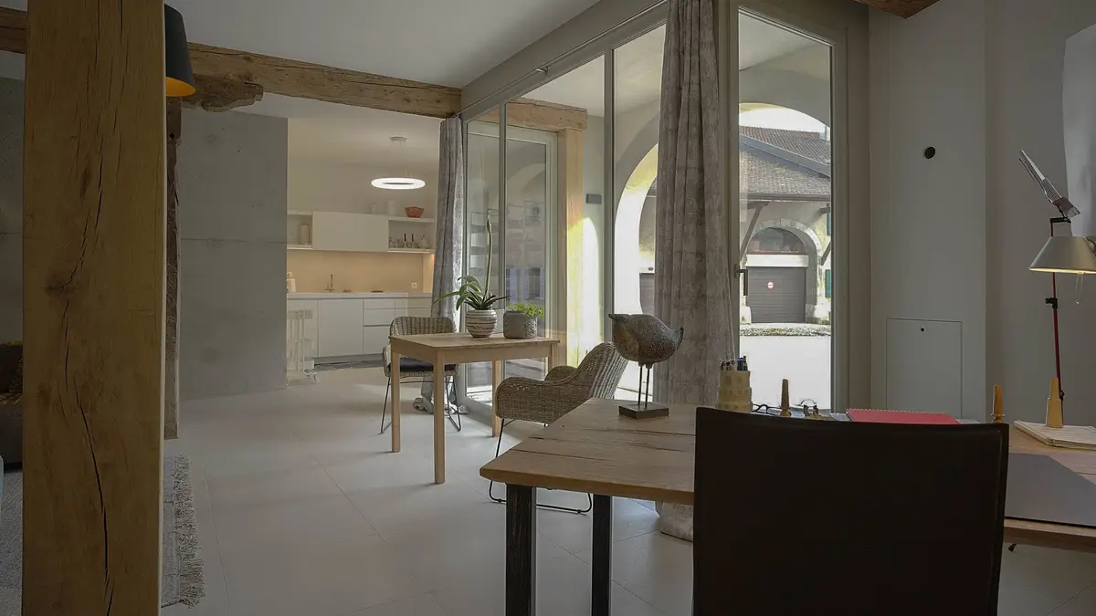 Immeuble historique entièrement rénové comprenant 3 appartements