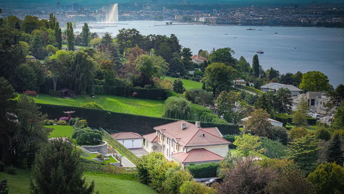 Demeure de prestige avec vue sur le lac