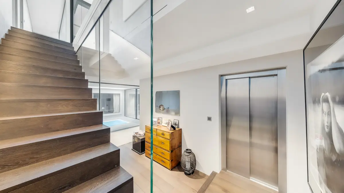 Villa contemporaine d’exception – Accès privé au lac