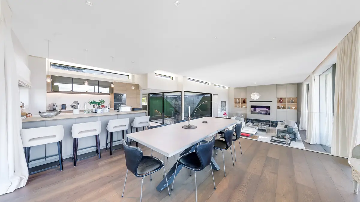 Villa contemporaine d’exception – Accès privé au lac