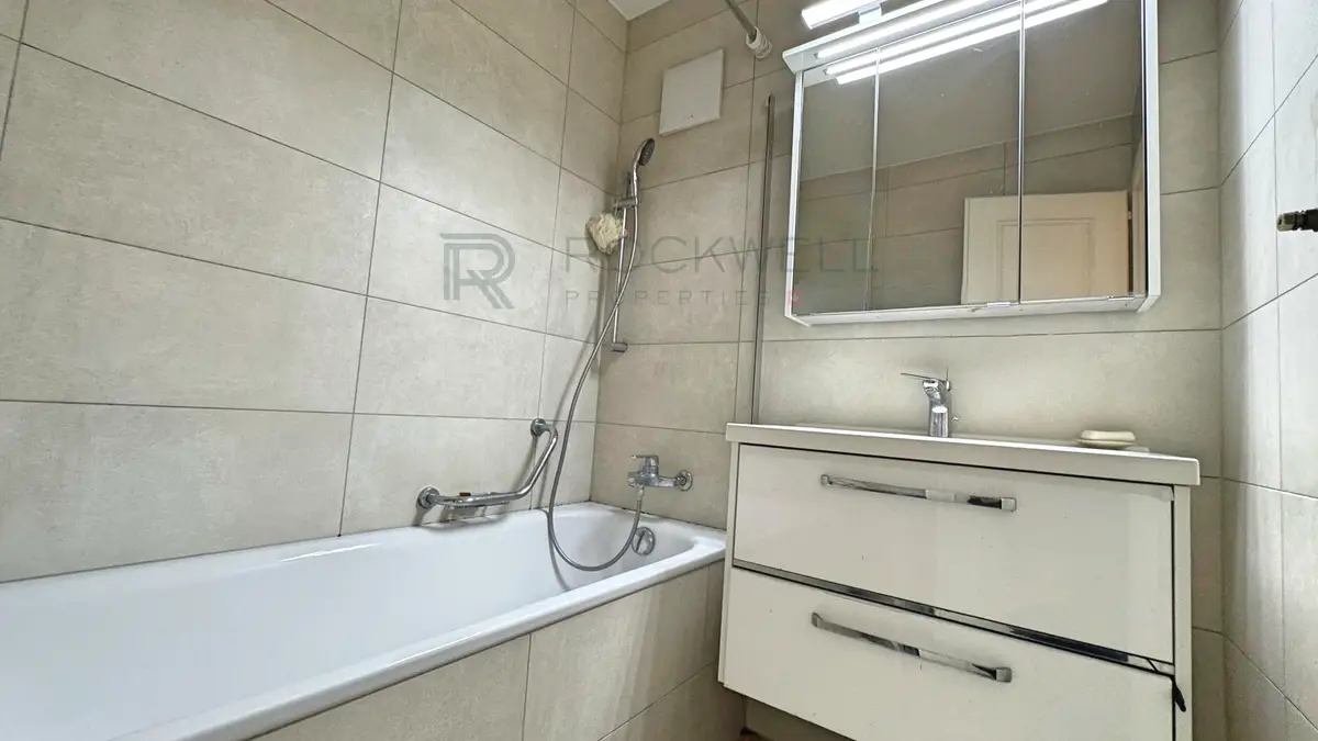 Yverdon centre - Appartement de 3,5 pièces avec parking extérieur