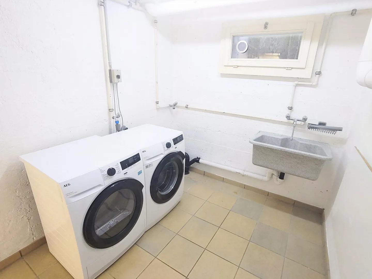 5.5-Room Corner Townhouse in Nature-Friendly Prime Location Baden - Photo 23 of 28