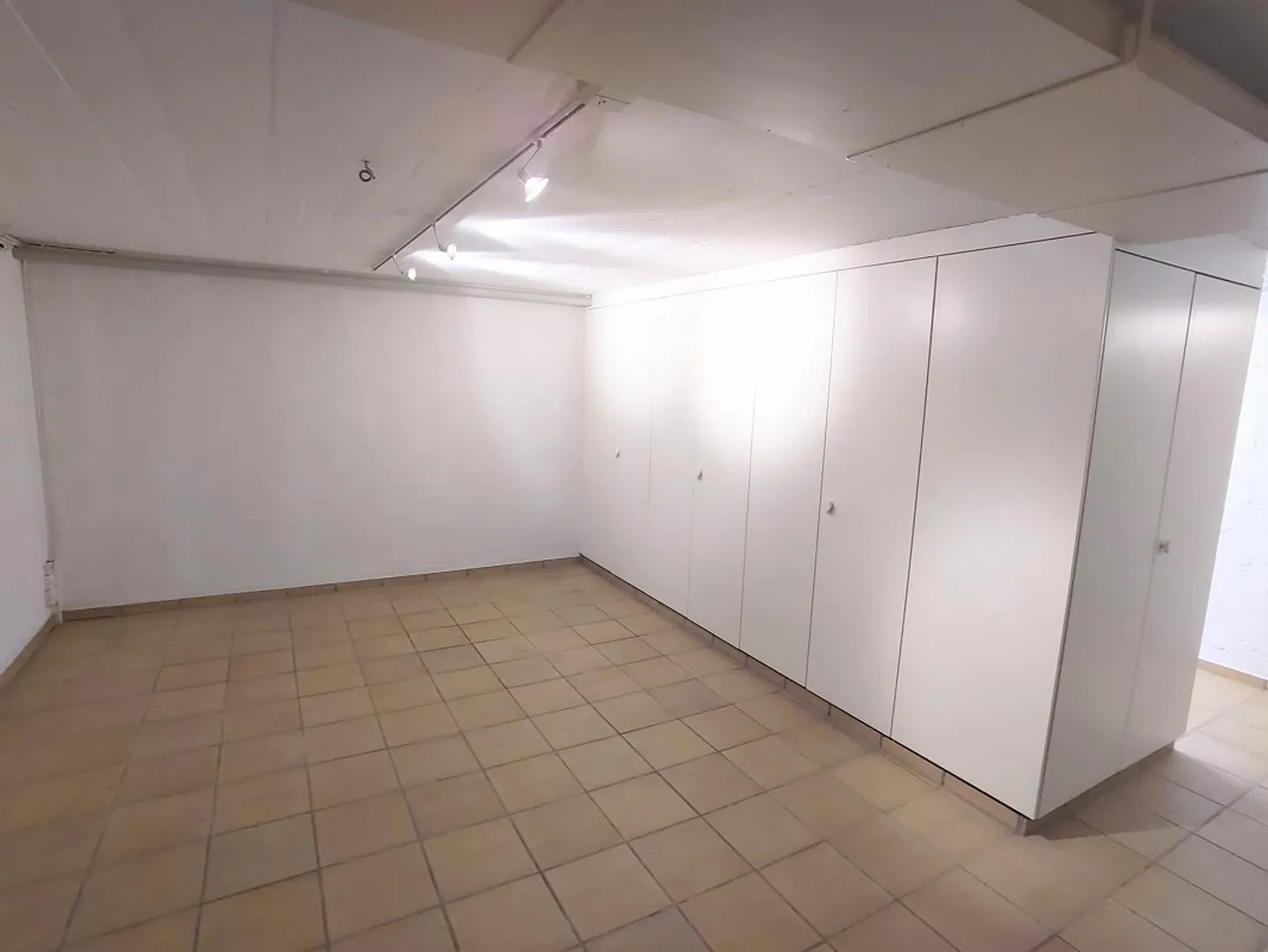 5.5-Room Corner Townhouse in Nature-Friendly Prime Location Baden - Photo 26 of 28