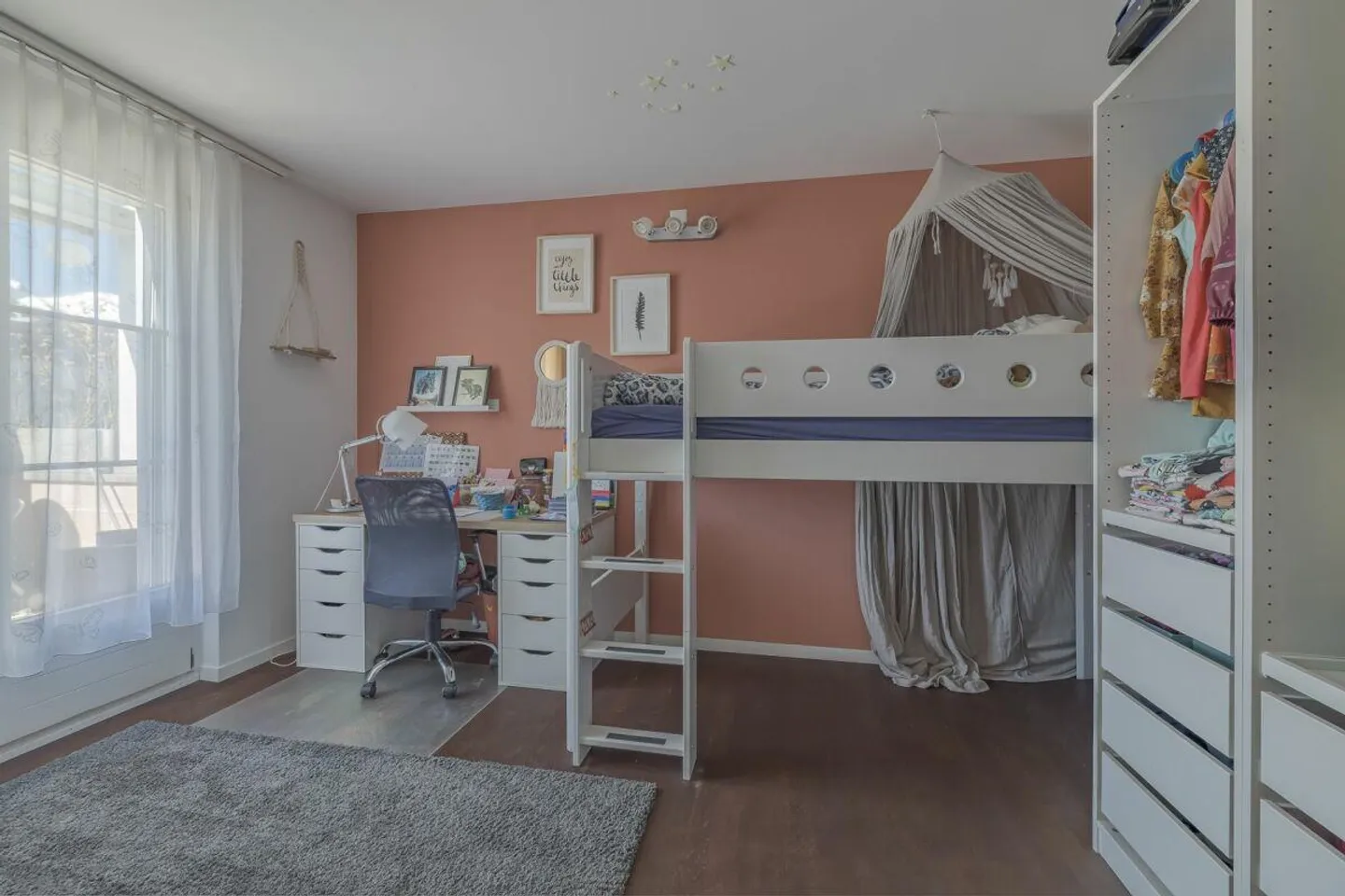 Stilvolles Penthouse mit Bergblick - Foto 8 von 11