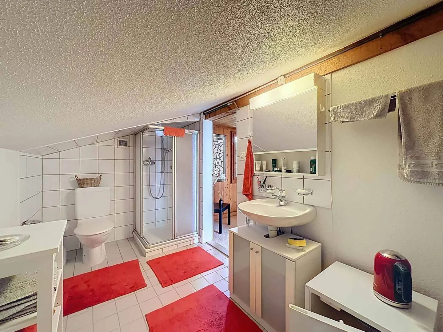 Schönes Chalet mit Panoramablick auf den See - Foto 10 von 12