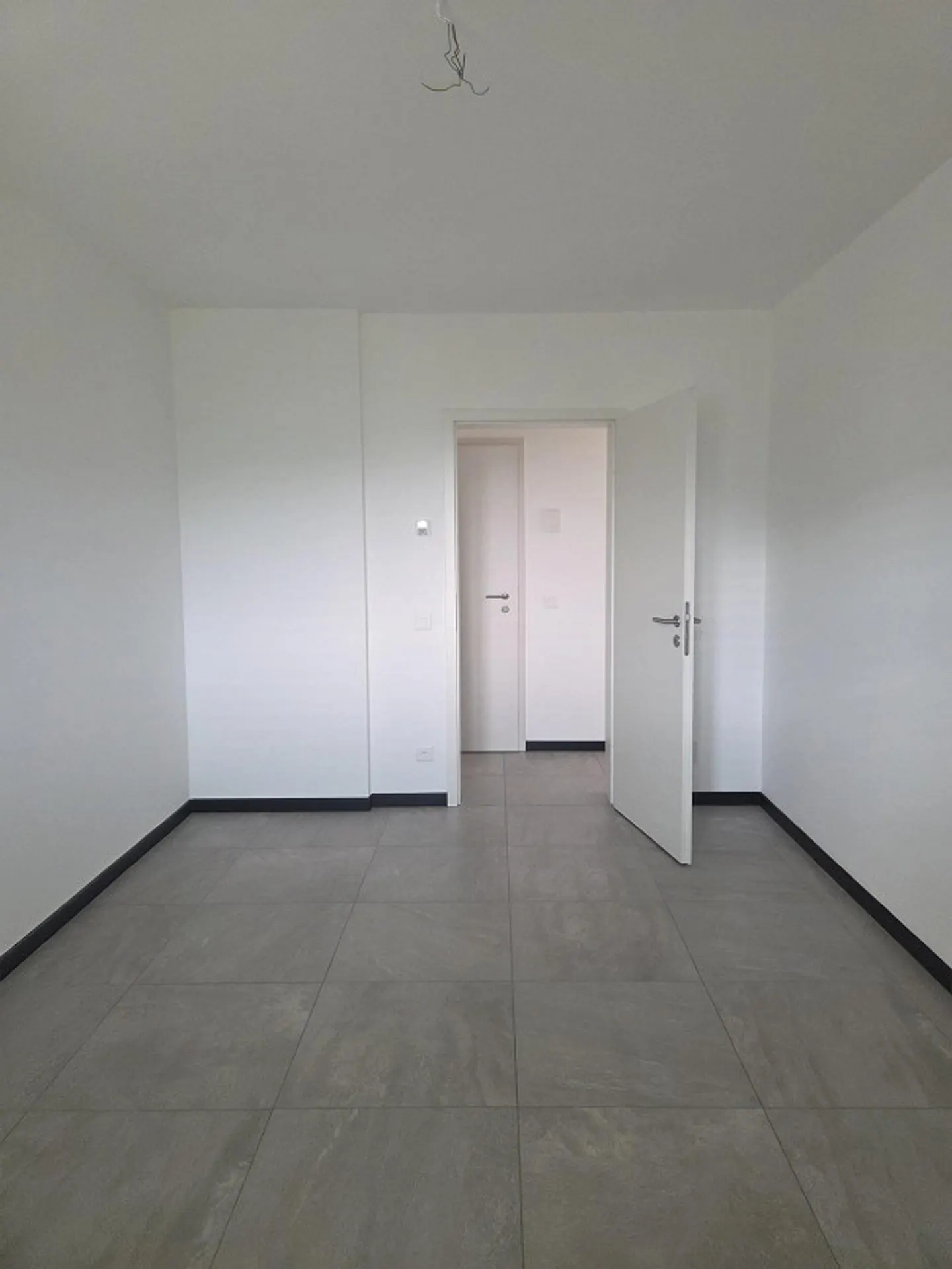 Appartement à louer dans un quartier calme - Photo 2 sur 14