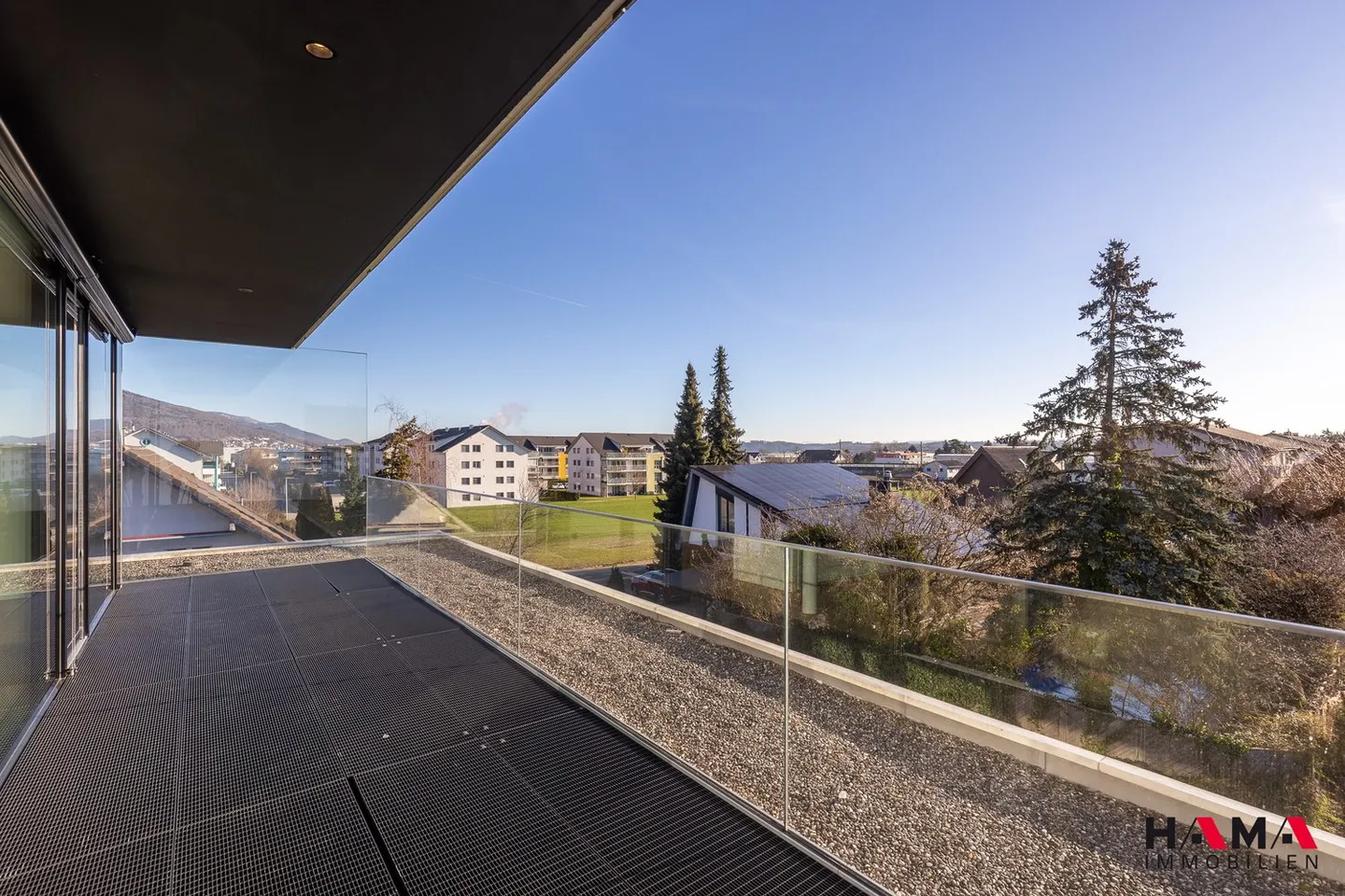 Appartement penthouse 2 pièces attrayant / moderne - Photo 5 sur 8