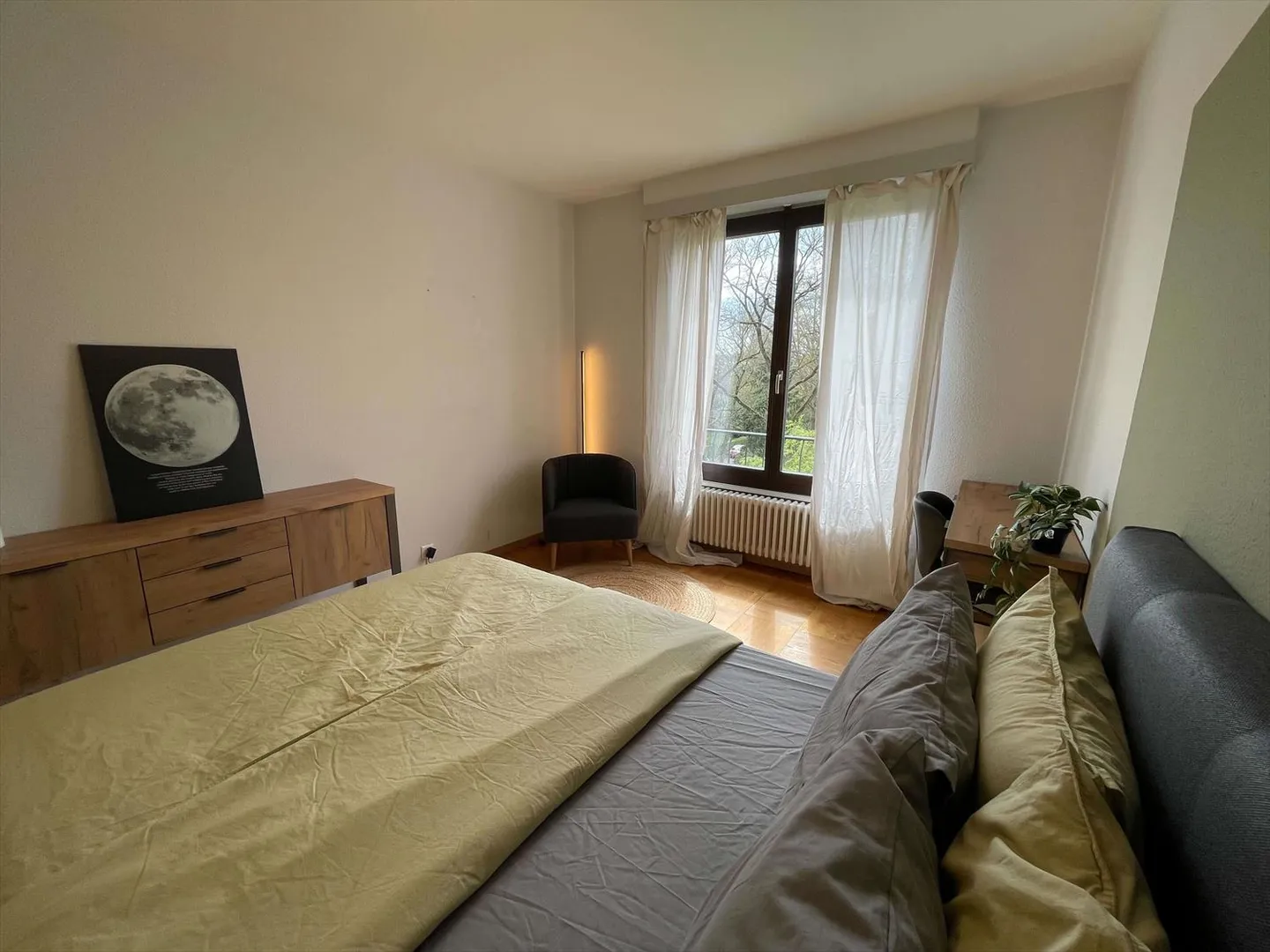 Camera 1 - Foto 1 di 28