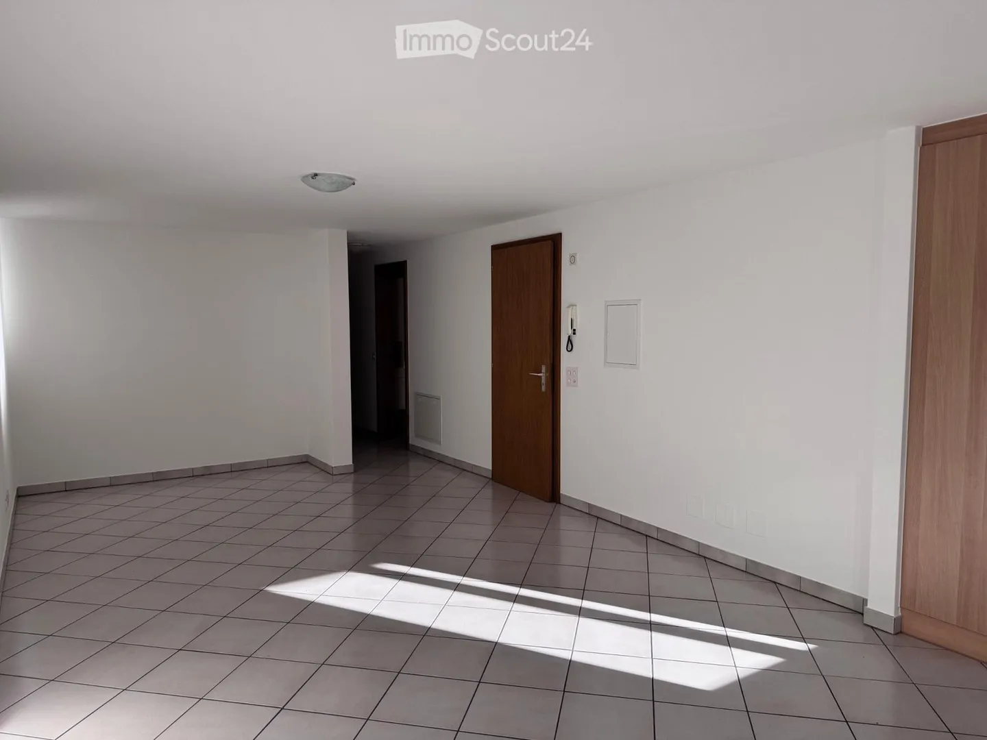 Apartment with 3.5 rooms in Giornico - Photo 3 of 10