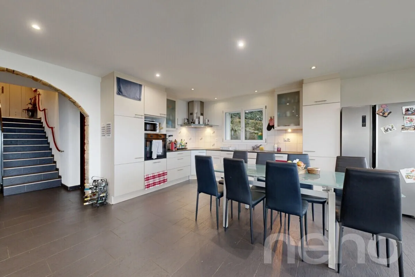 Two houses on this magnificent plot with a view of the lake! - Photo 2 of 12