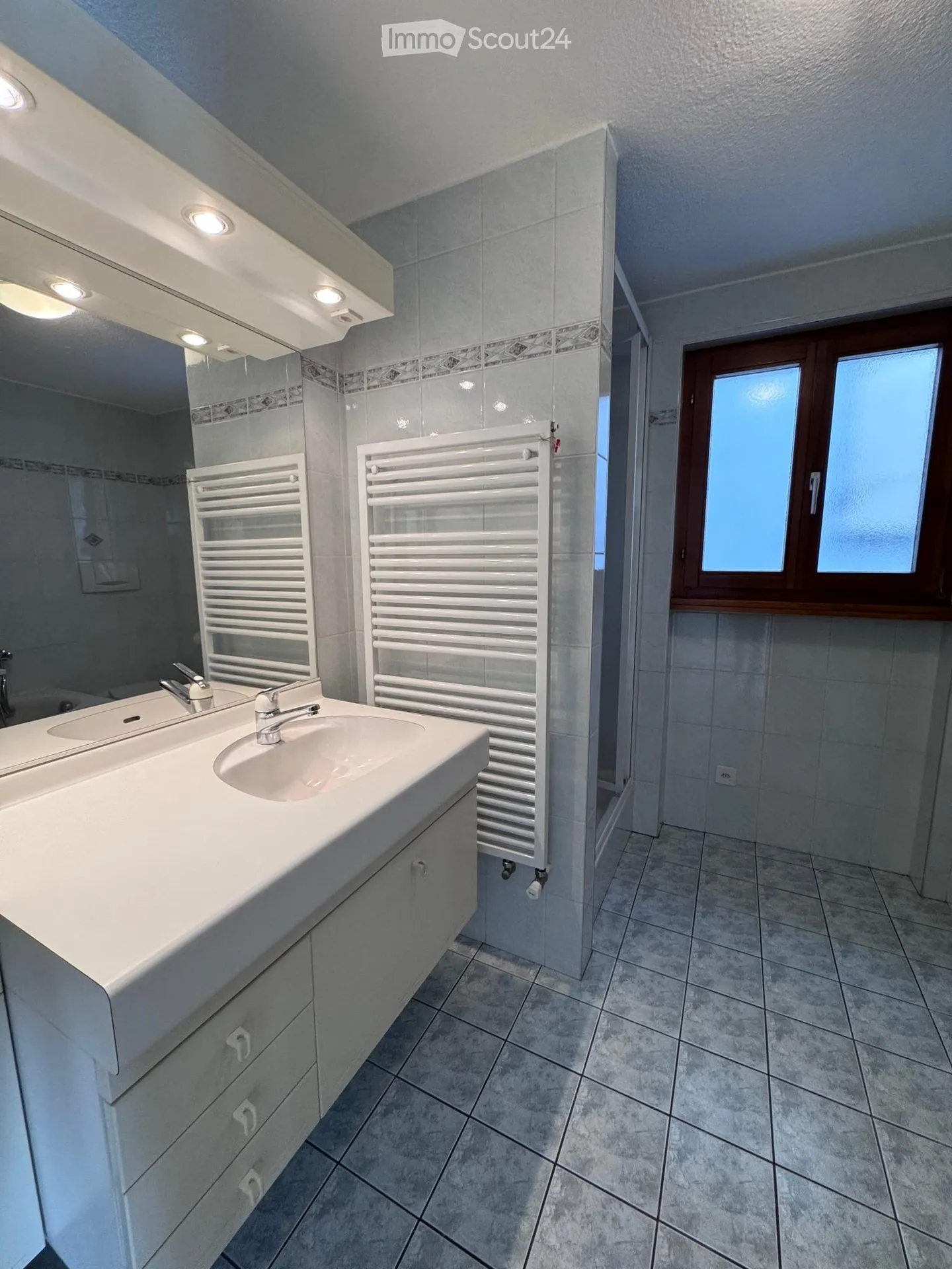 Apartment with 3.5 rooms in Giornico - Photo 4 of 10