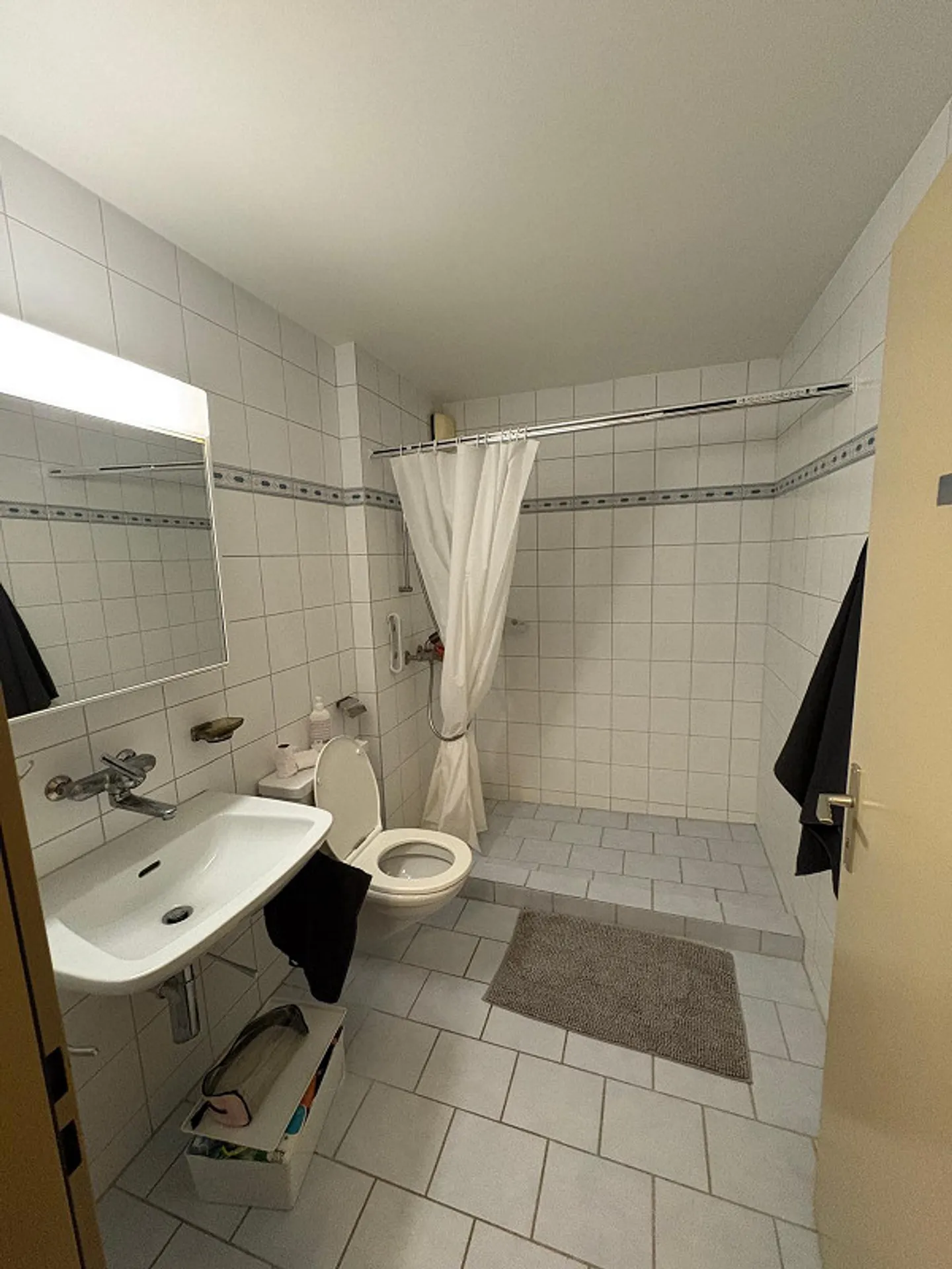 Appartement partagé avec salle de bain privée - Photo 5 sur 9