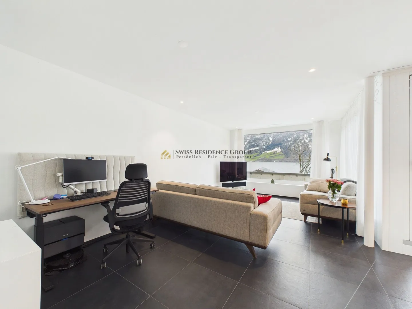 Luxuriöses Wohnen über drei Etagen - Mit Blick auf See und Rigi - Photo 7 of 22