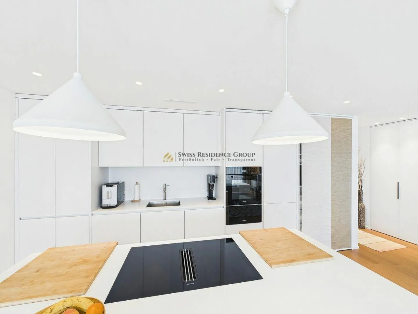 Luxury meets modern - Photo 3 of 18