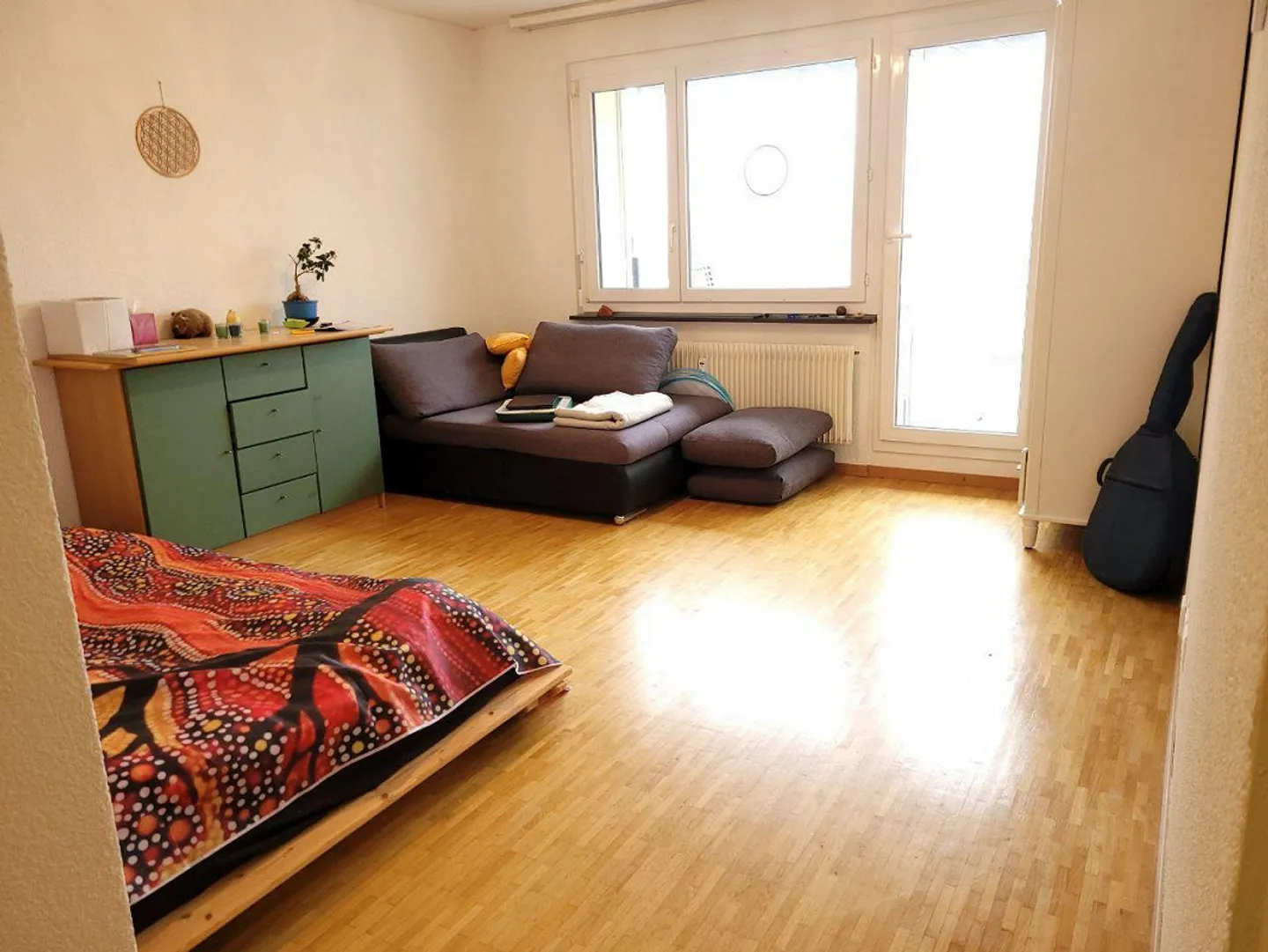 Beautiful 2-room apartment with large terrace, near Aare - Photo 1 of 5