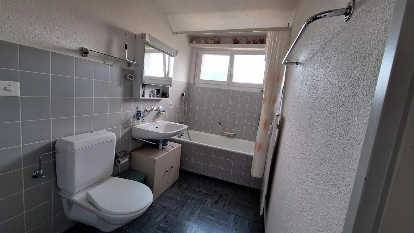 5 Zimmer-Wohnung - Foto 2 von 8