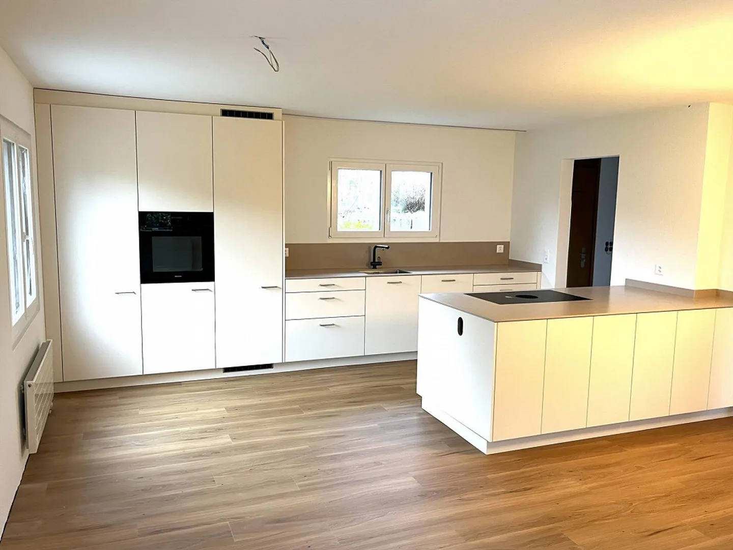 Maison individuelle dans un emplacement privilégié - l'opportunité pour une famille - Photo 4 sur 12