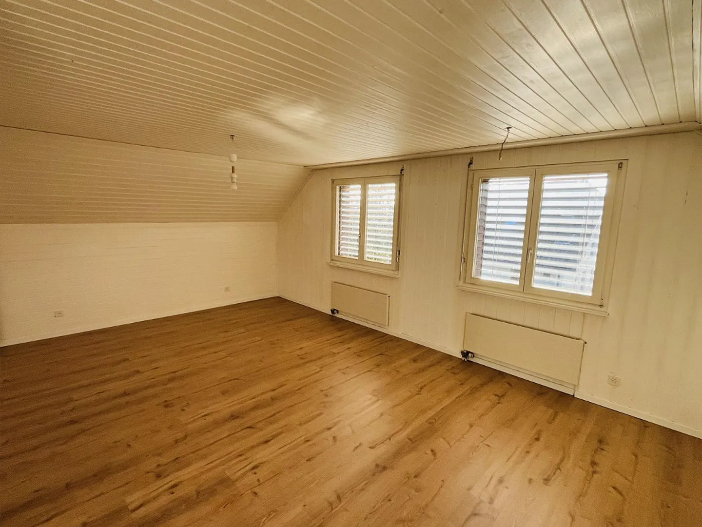 Maison individuelle dans un emplacement privilégié - l'opportunité pour une famille - Photo 9 sur 12