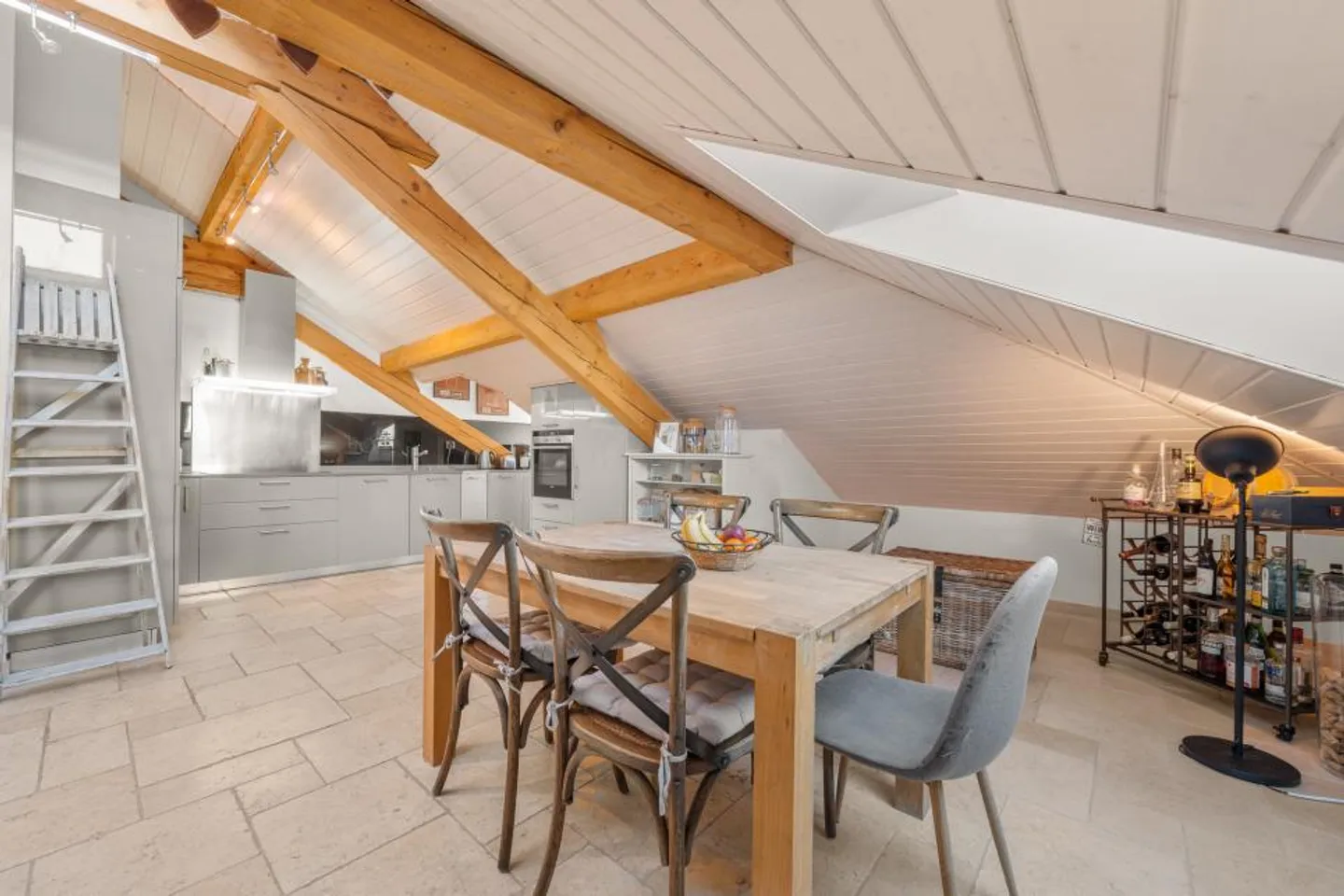 DESIRABLE NEIGHBORHOOD OF FLORIMONT - Photo 3 of 11