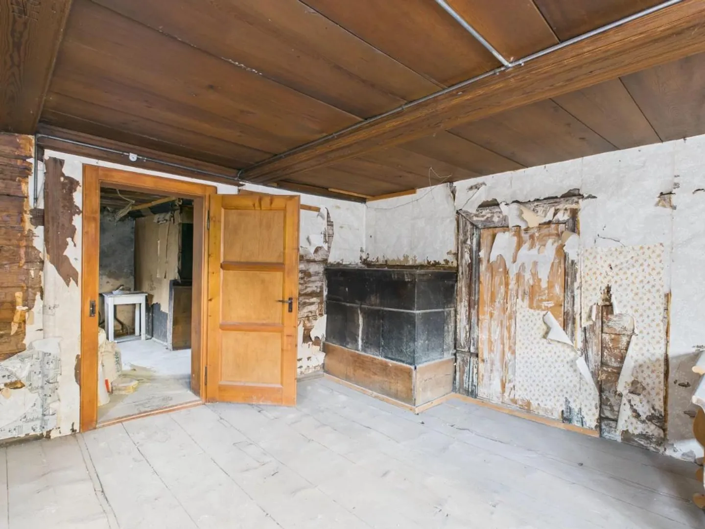 «Altwohnung im historischen Meierhüs von Grengiols» - Foto 8 von 10