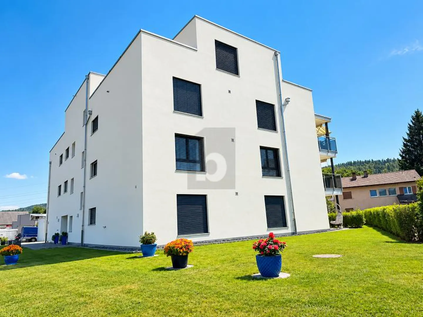 115 M² Espace de Vie avec 20 M² de Terrasse de Jardin - Photo 1 sur 6