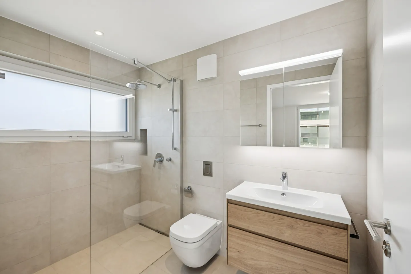 Superbe 3,5 pièces neuf avec terrasse et jardin disponible de suite !  - Photo 6 sur 8