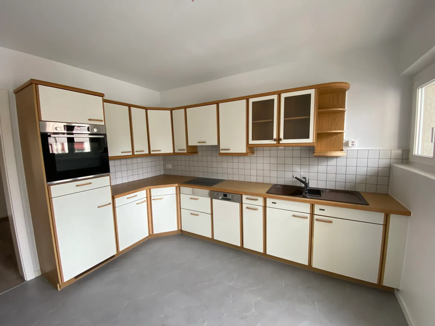 Appartamento 5.5 stanze - Foto 2 di 9
