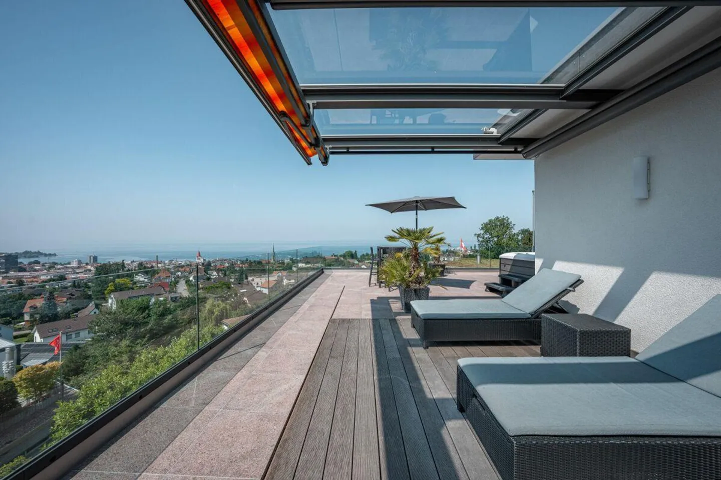 A Home with Horizon - Stylish 5 1/2 Room Attic Maisonette above Lake Constance - Photo 1 of 13