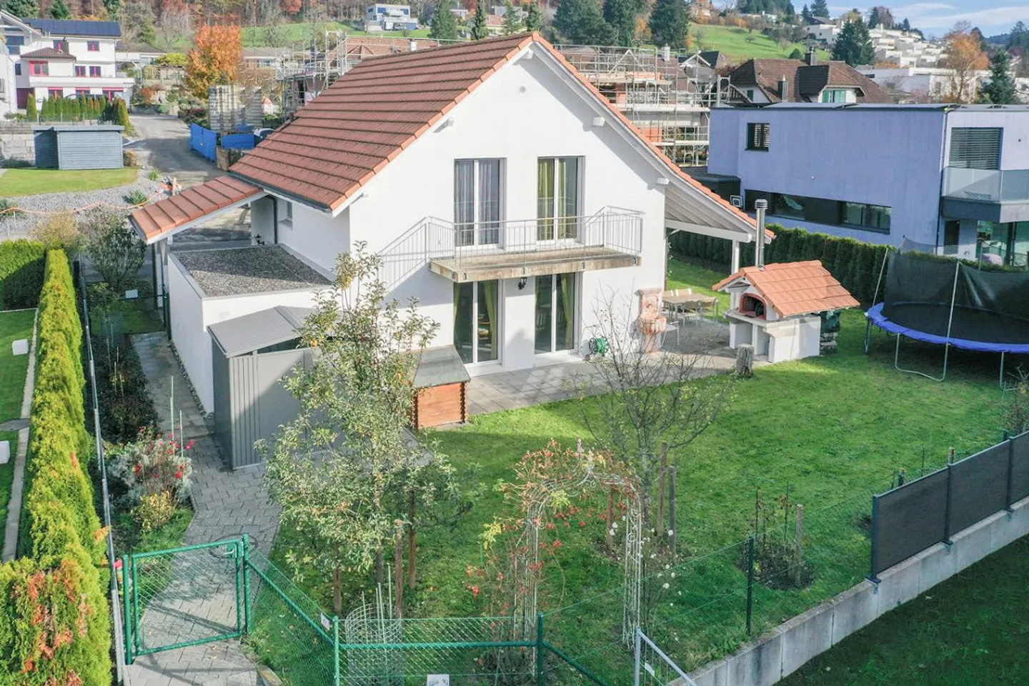 Charmantes Familienhaus mit Garten - Foto 13 von 14